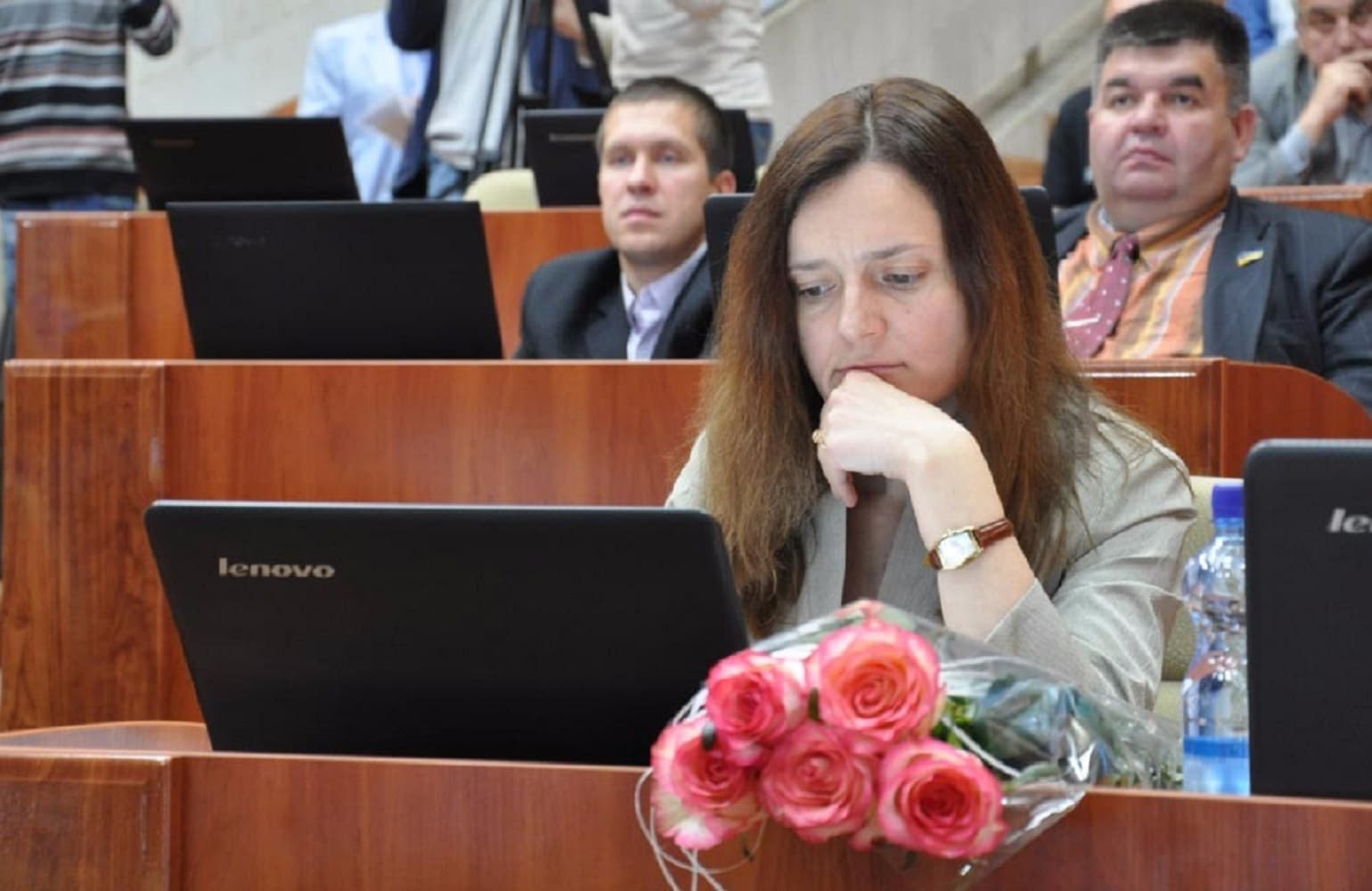 Депутатка Полтавської облради сплатила штраф за невчасне подання декларації
