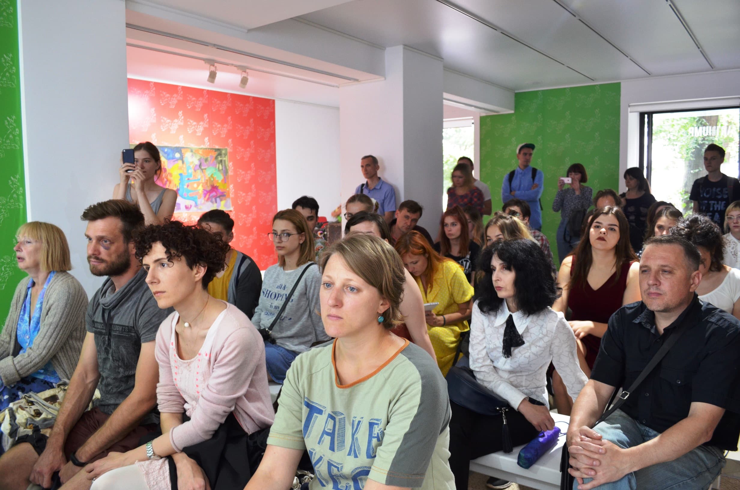 Проблема з ідентифікацією: у Полтаві дискутували, чи розвивається у місті сучасні культура та мистецтво