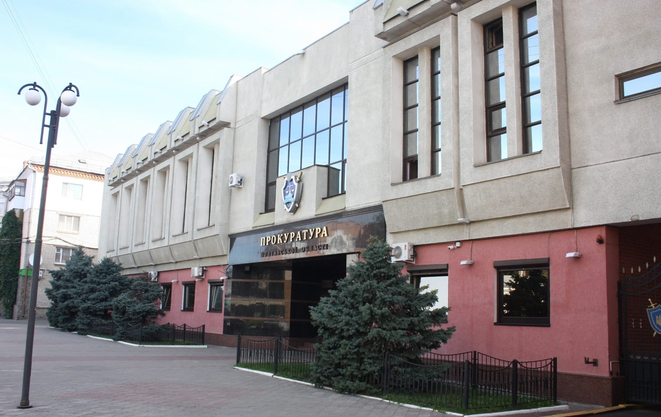 Депутат міськради заявив до прокуратури на перевізників