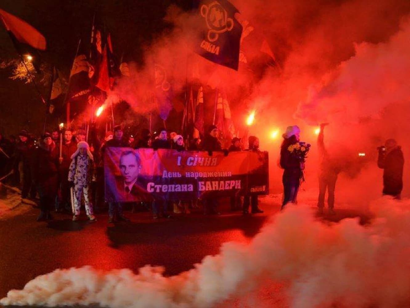 Завтра в Полтаві проведуть смолоскипний марш на честь Степана Бандери