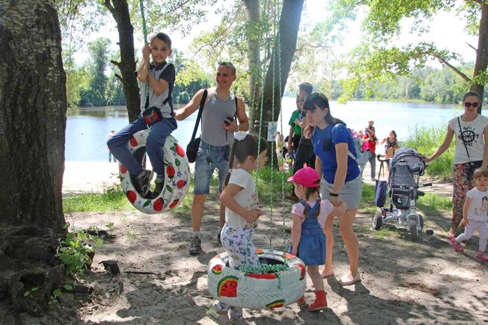 У Прирічковому парку готують на вихідні «Паркові забави»