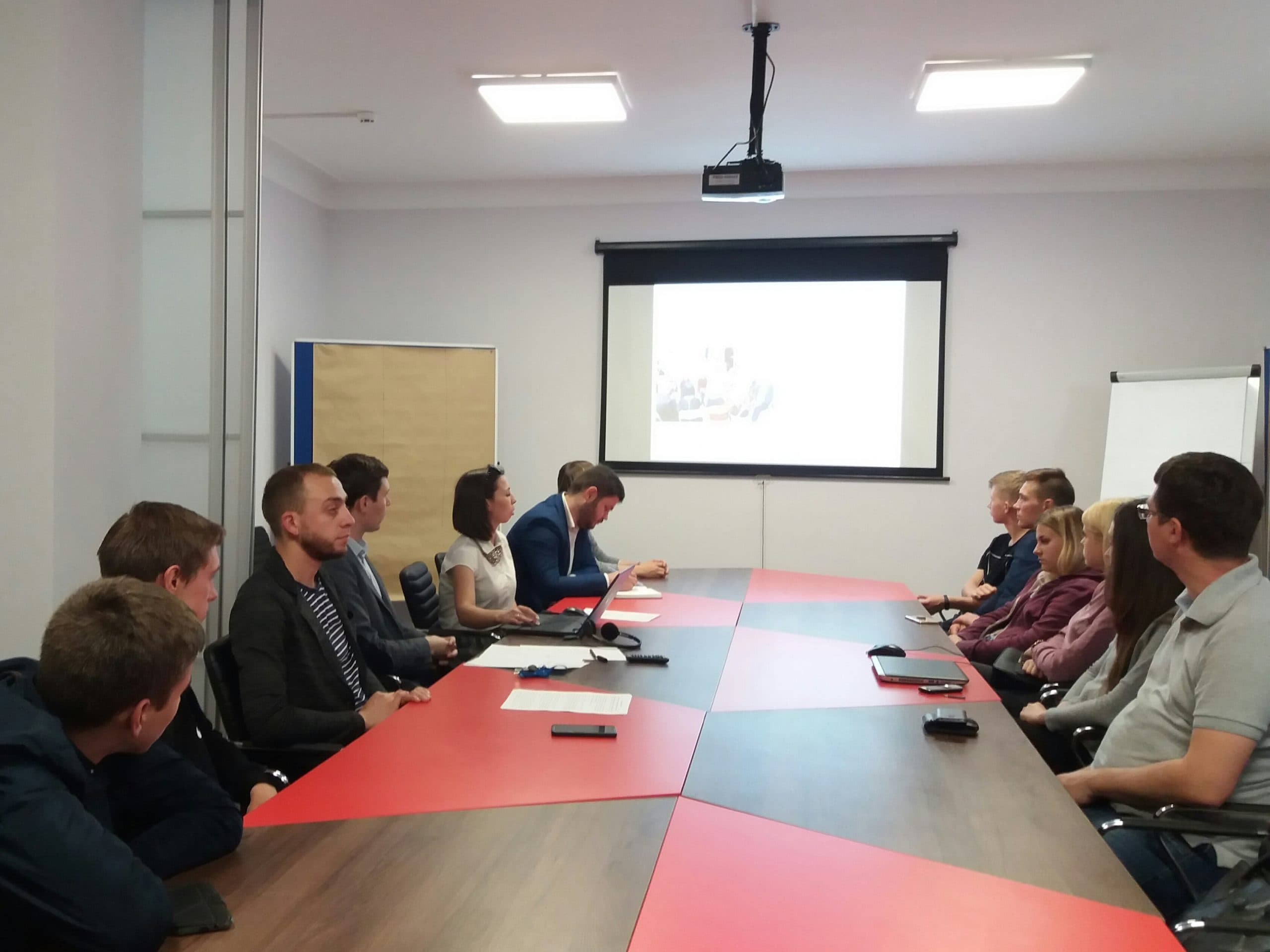 Програма «Молодь змінить Україну»: у Полтаві презентували локальну школу