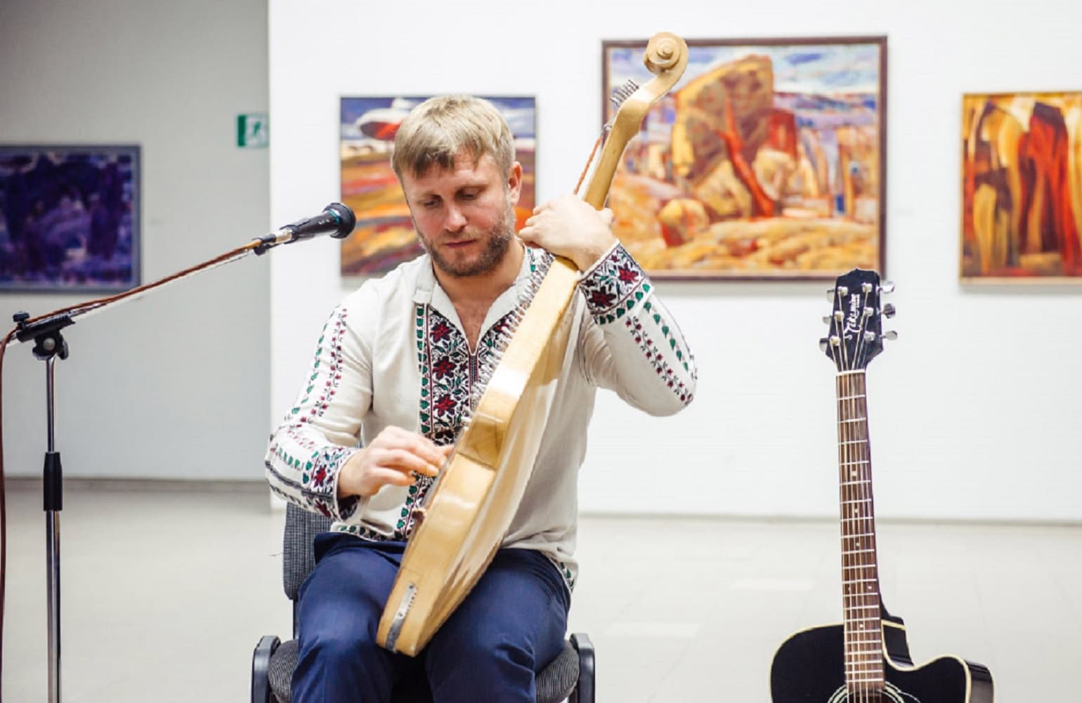Мандрівний бандурист проведе в Полтаві безкоштовний патріотичний концерт