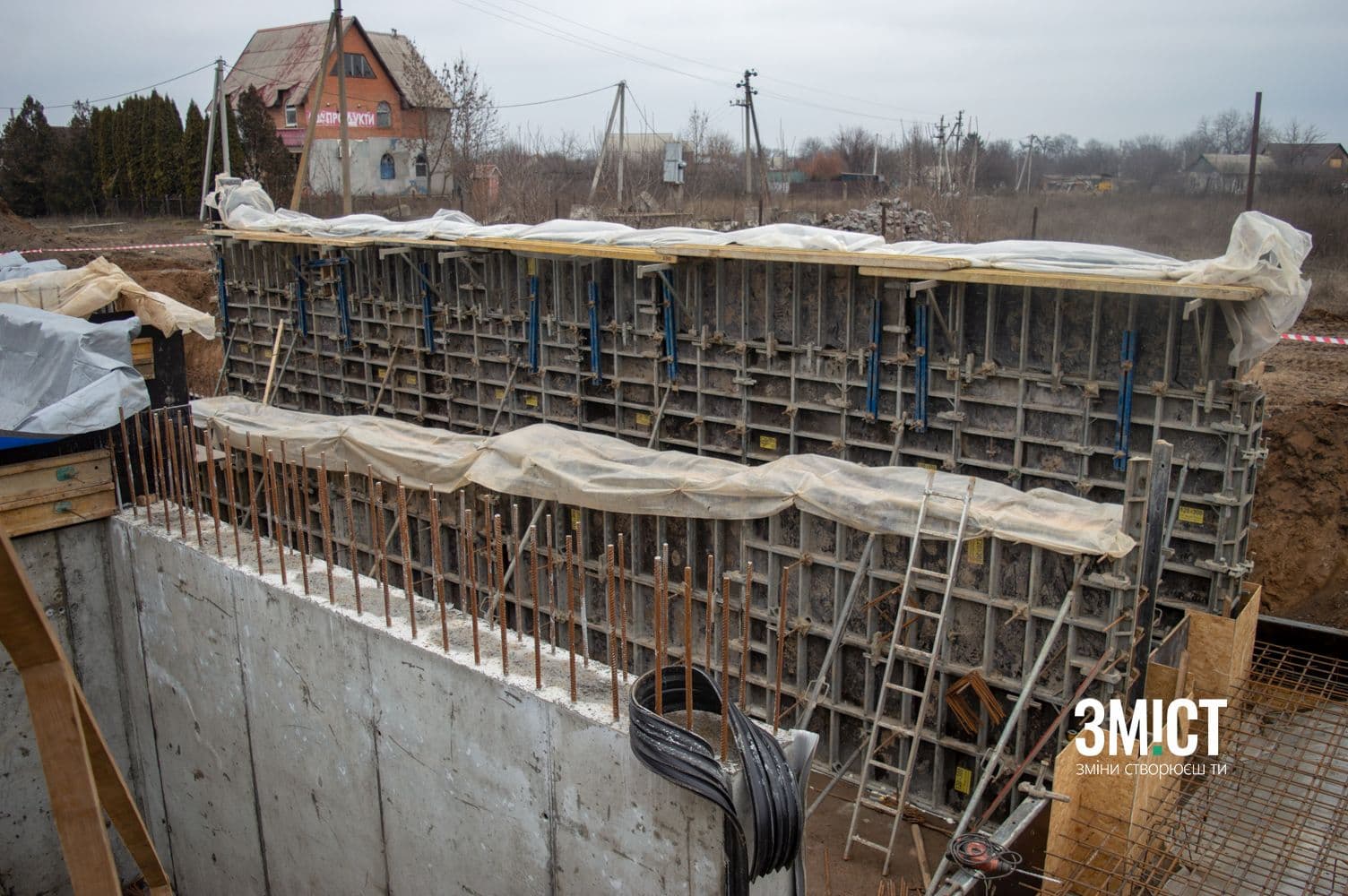 На трасі Київ – Харків будують два підземні пішохідні переходи (ФОТО)
