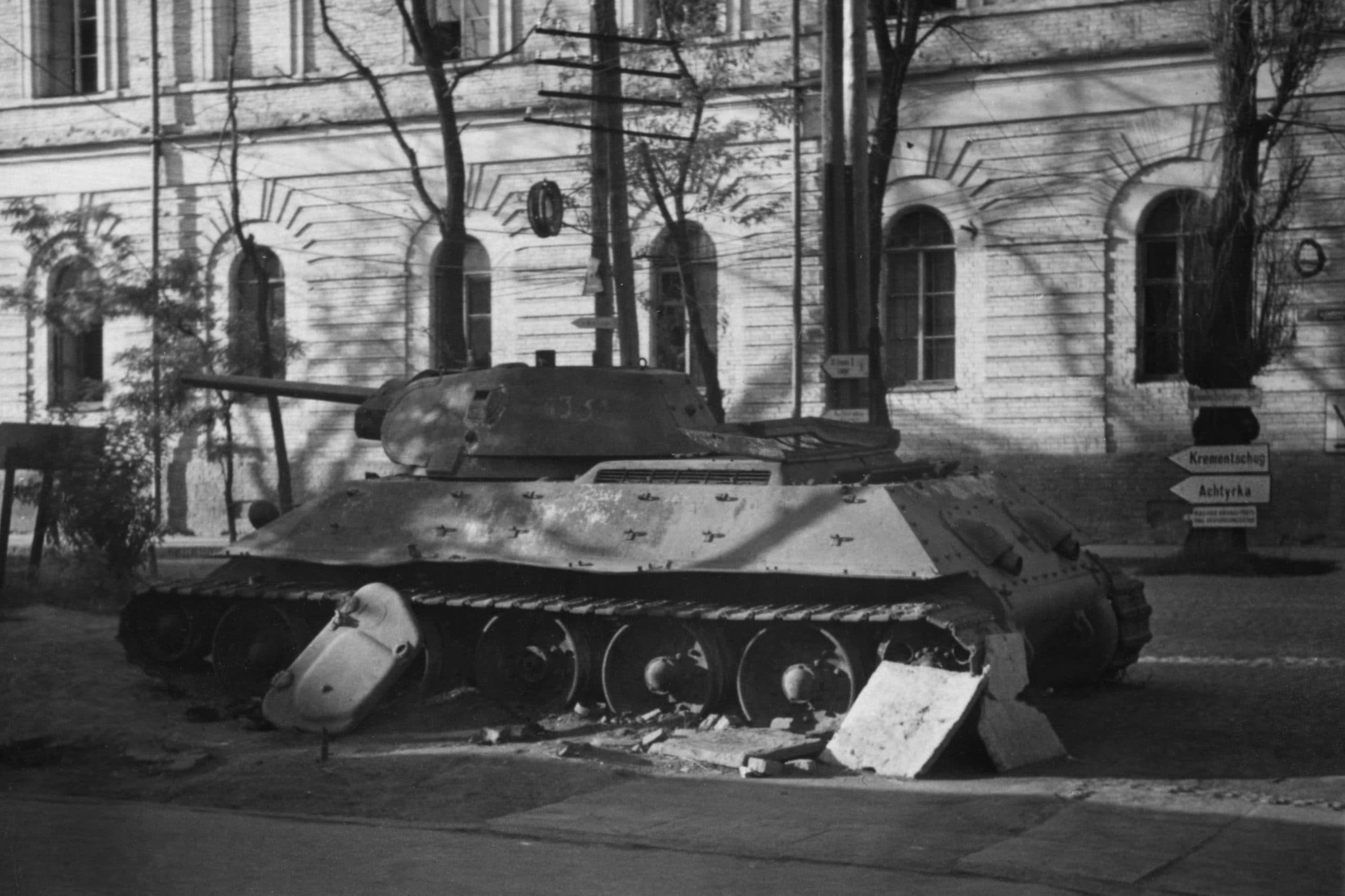 Полтавщина у роки Другої світової. Книга Віктора Ревегука про війну, яку варто прочитати