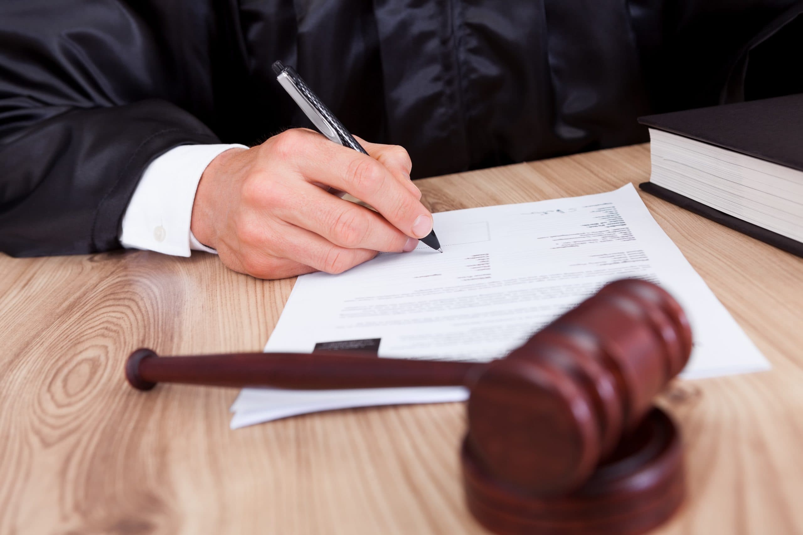 Вища рада правосуддя закрила дисциплінарну справу щодо полтавської судді