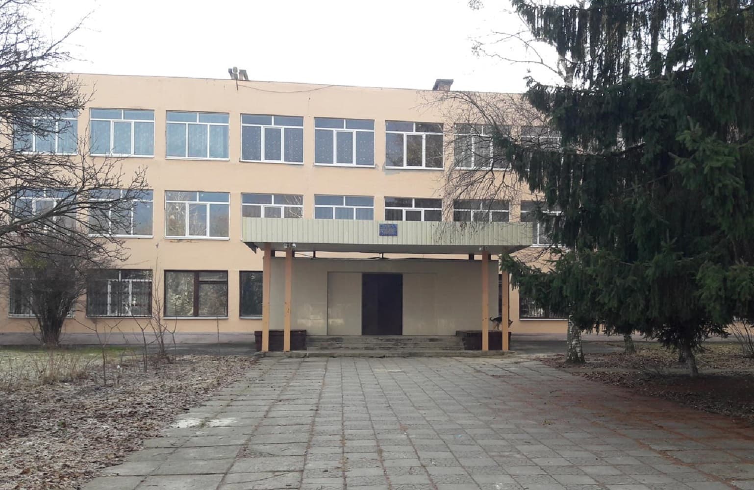 У 14-ти школах Полтави шукають директорів