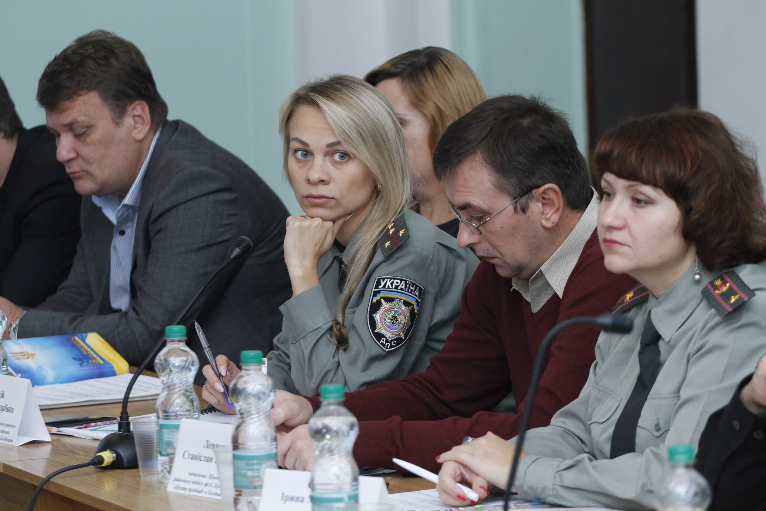 На міжгалузевій нараді обговорили боротьбу з незаконним наркообігом