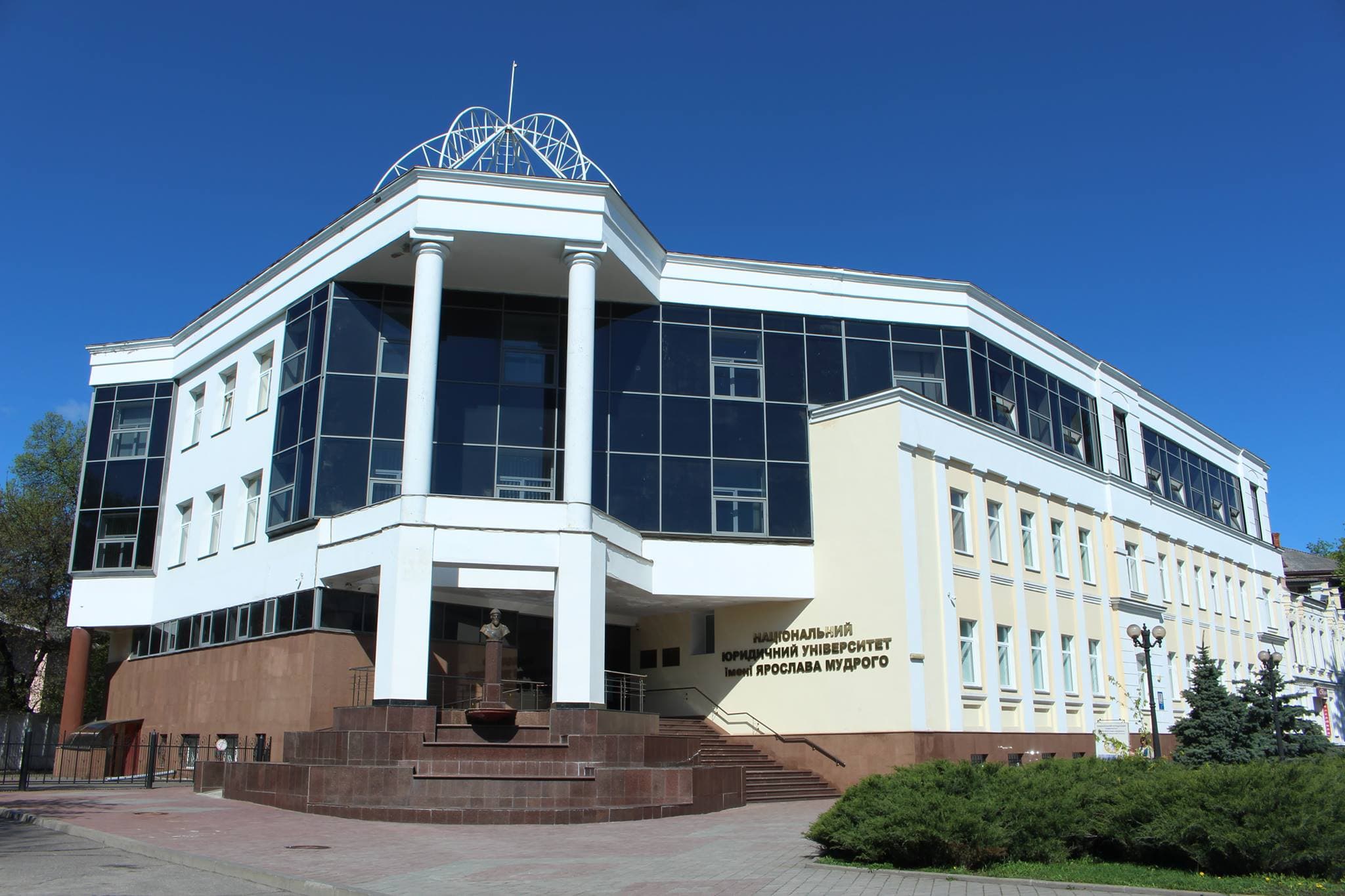 У Полтаві працює безкоштовна юридична клініка