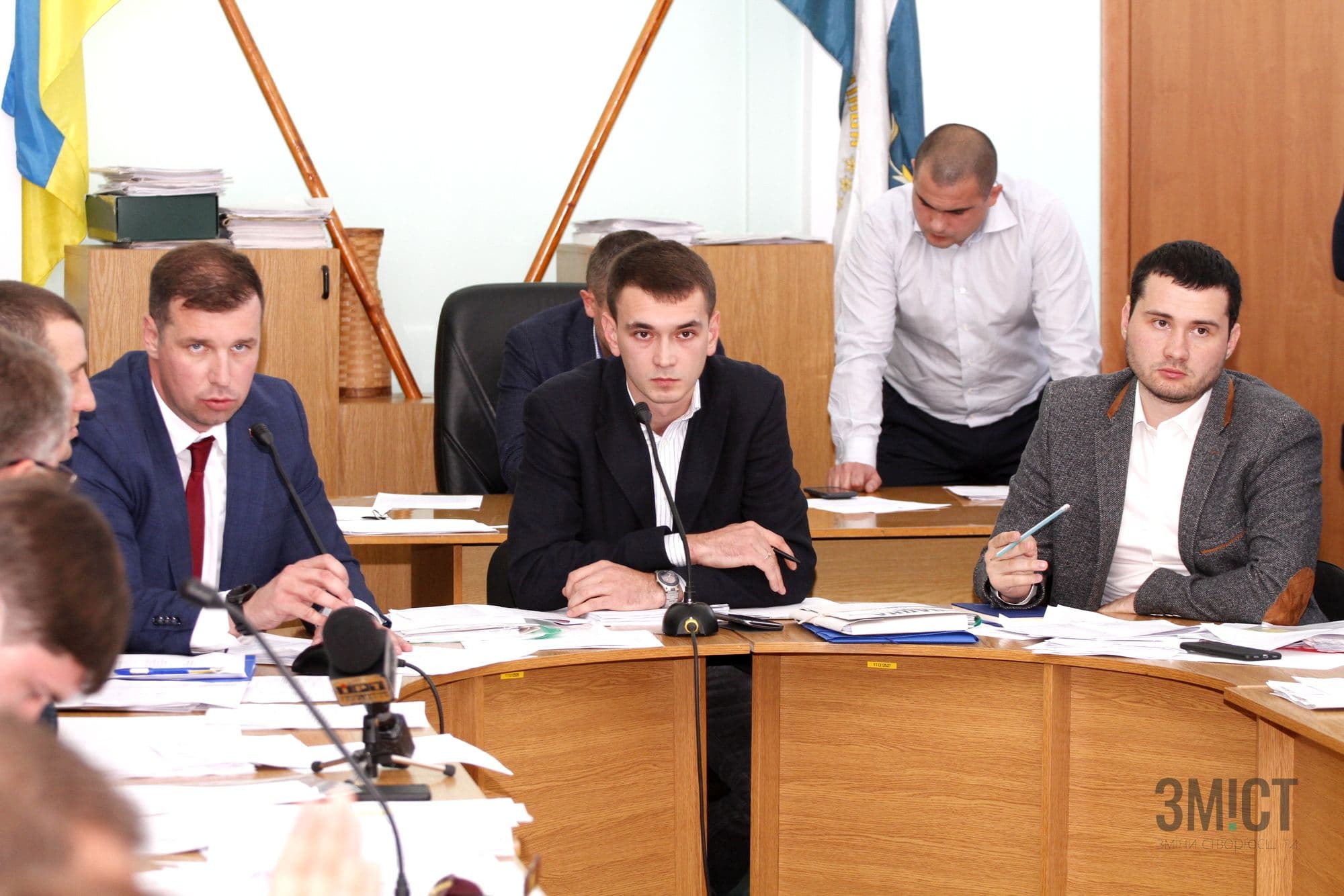 Депутати профільної комісії не змогли проголосувати за скасування адрес «капітальних» МАФів