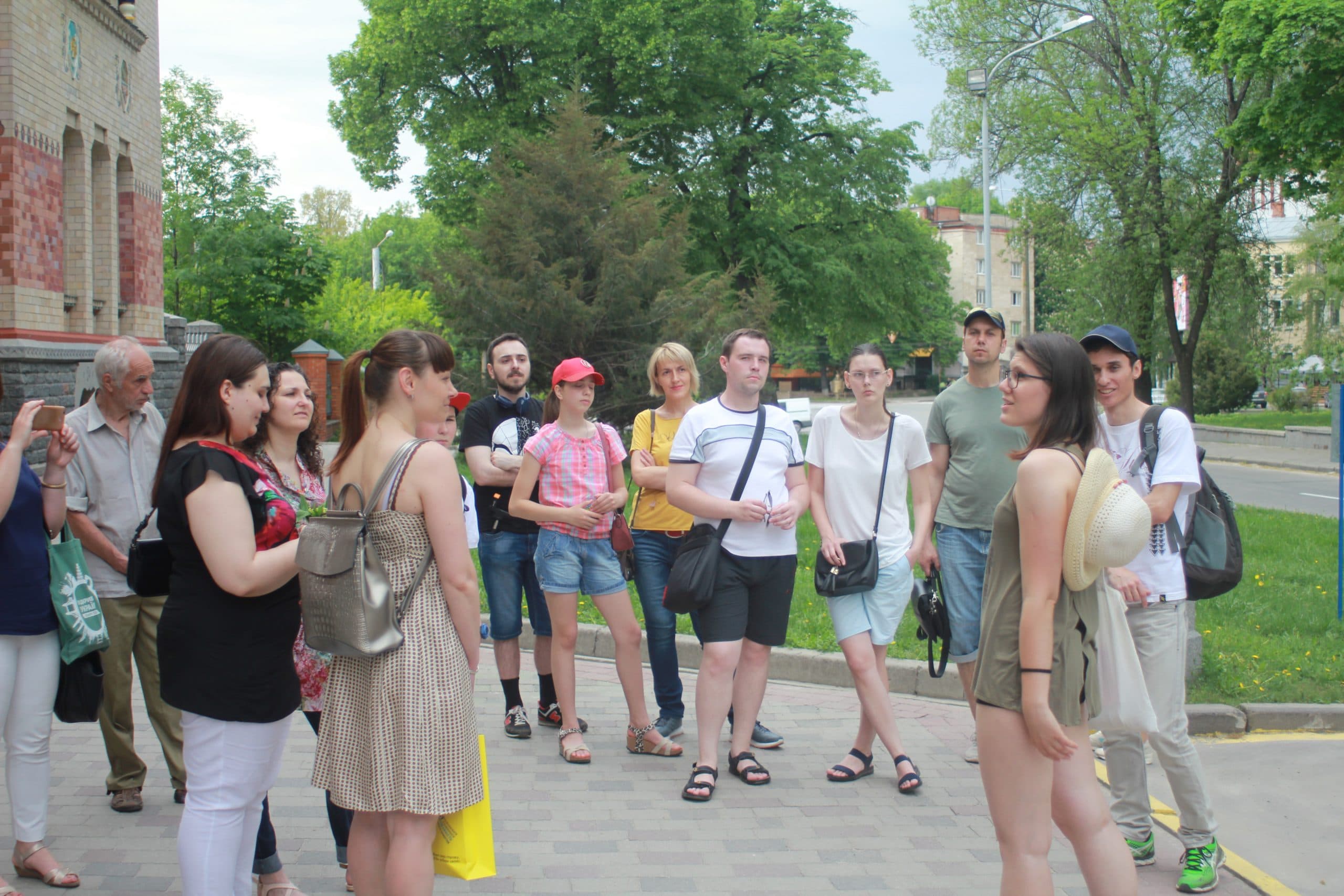 Містянам провели англомовну екскурсію Полтавою