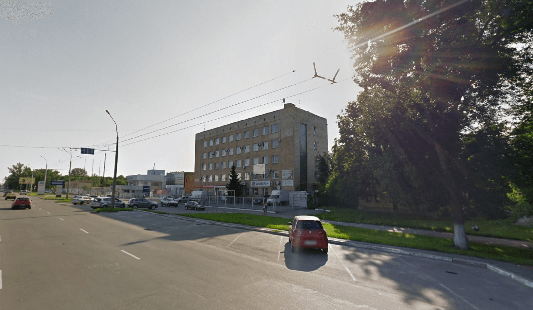 Полтавська поліція розслідує дії підприємства, що самочинно встановило огорожу по вулиці Європейській