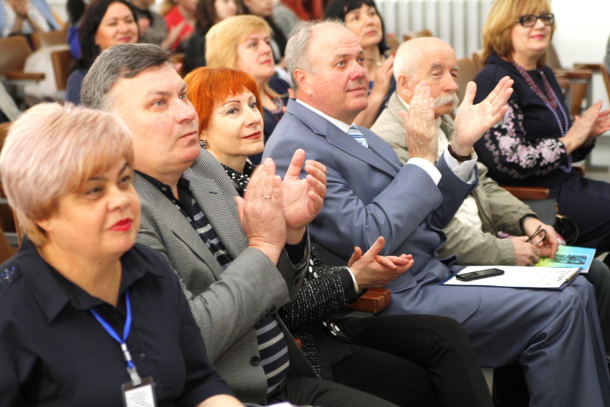 Науковці з усієї України відзначають 100-річний ювілей Олеся Гончара у Полтаві