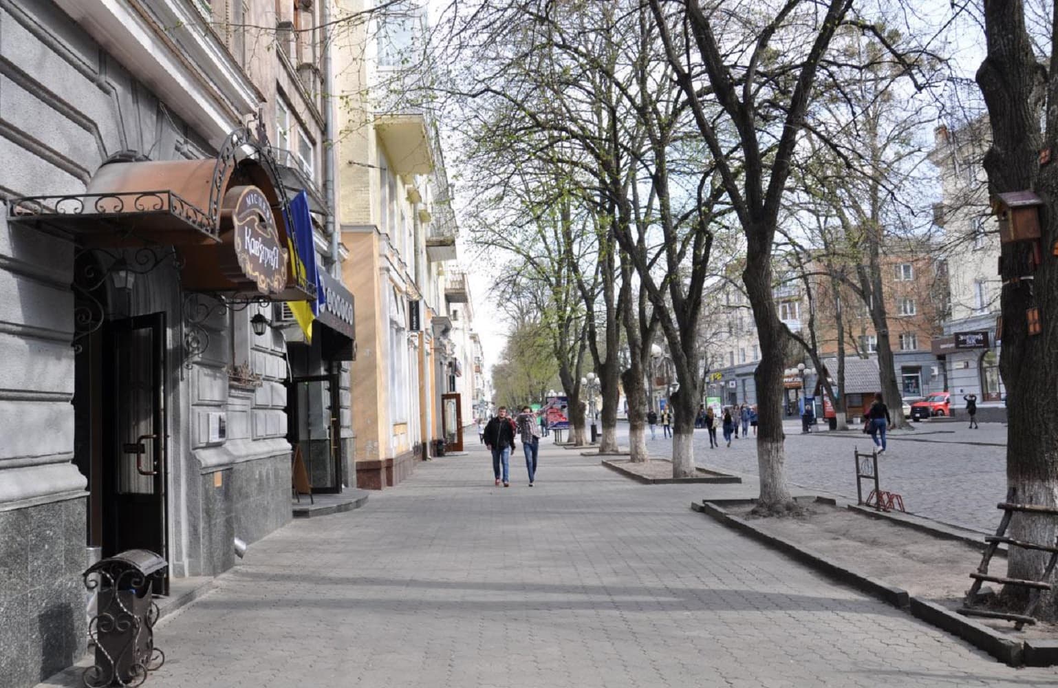 У полтавській кав’ярні розмалюють стіну з історією Полтави