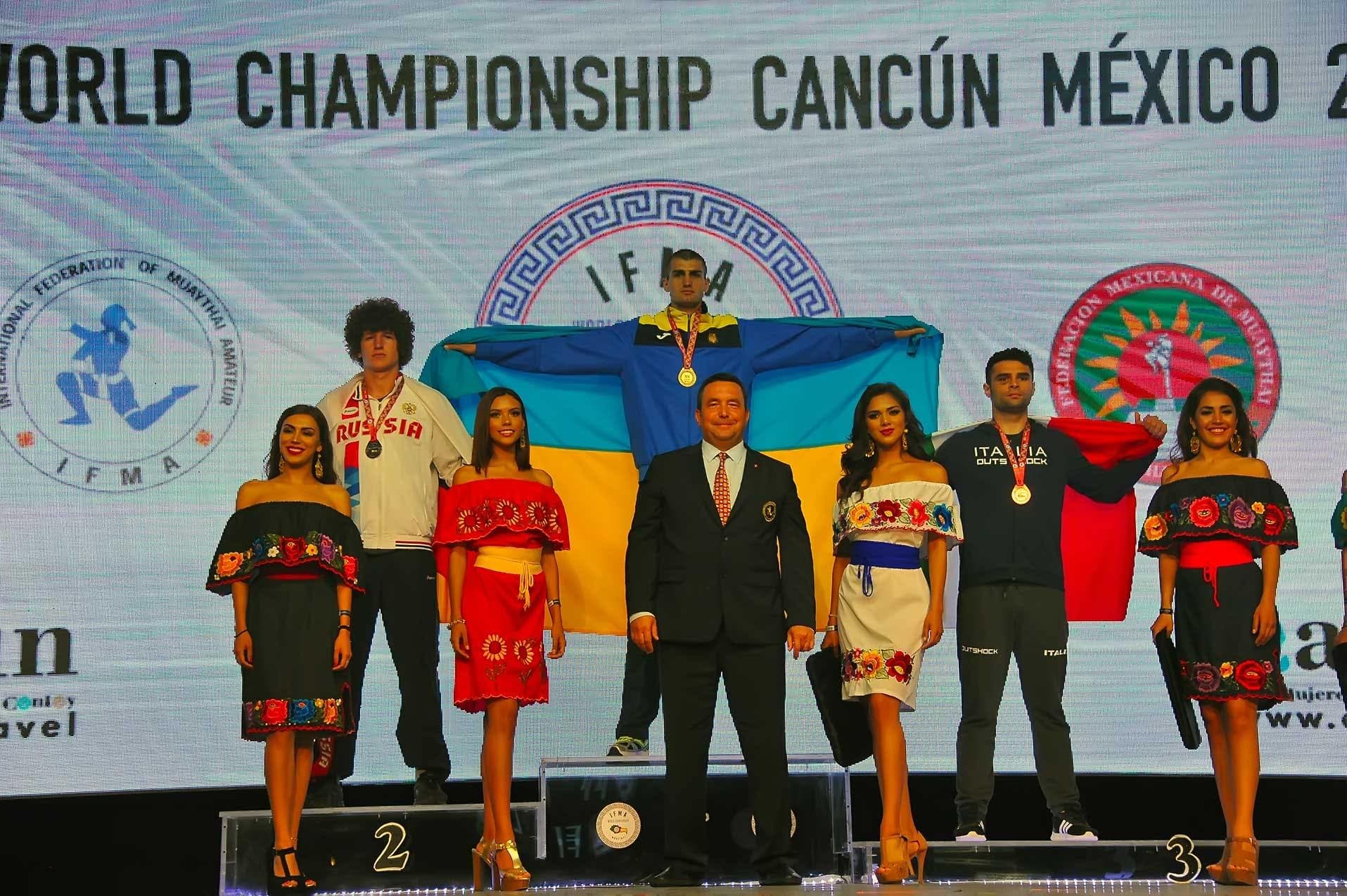 Полтавець Олег Приймачов виборов «золото» Чемпіонату світу з таїландського боксу
