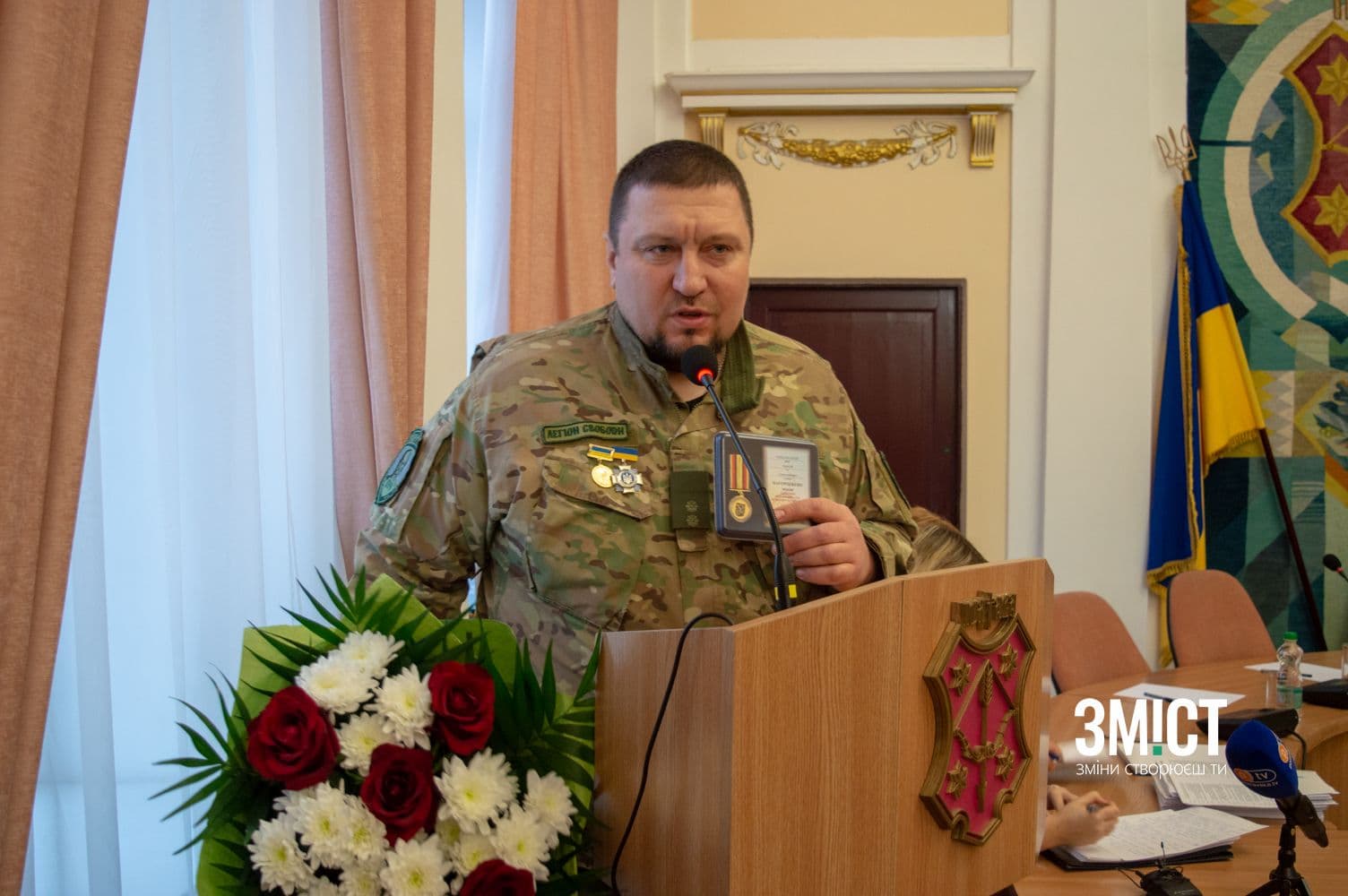У Полтаві нагородили ветерана АТО медаллю за звитягу і вірність