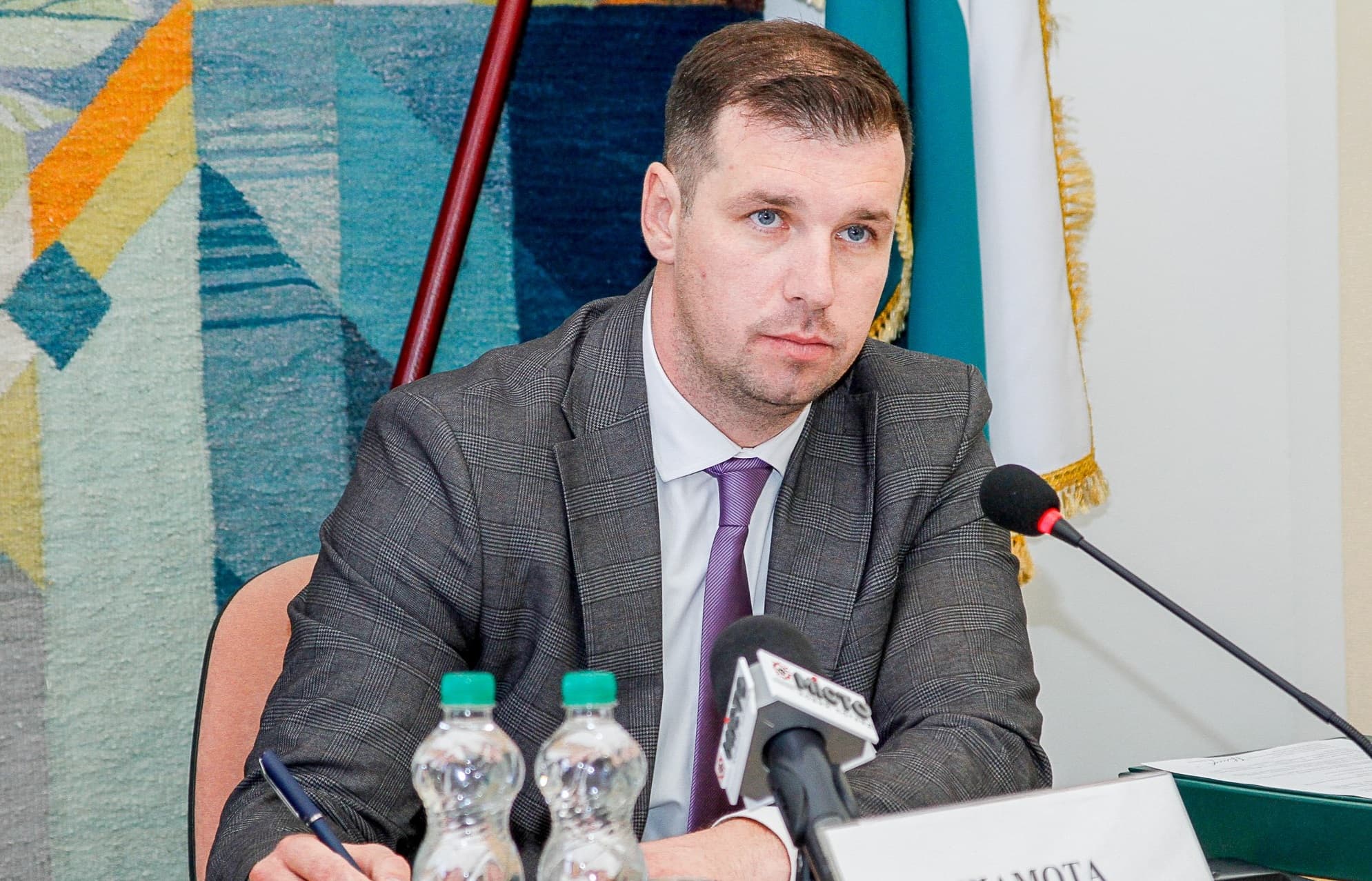 Про шість гривень чую вперше – Олександр Шамота