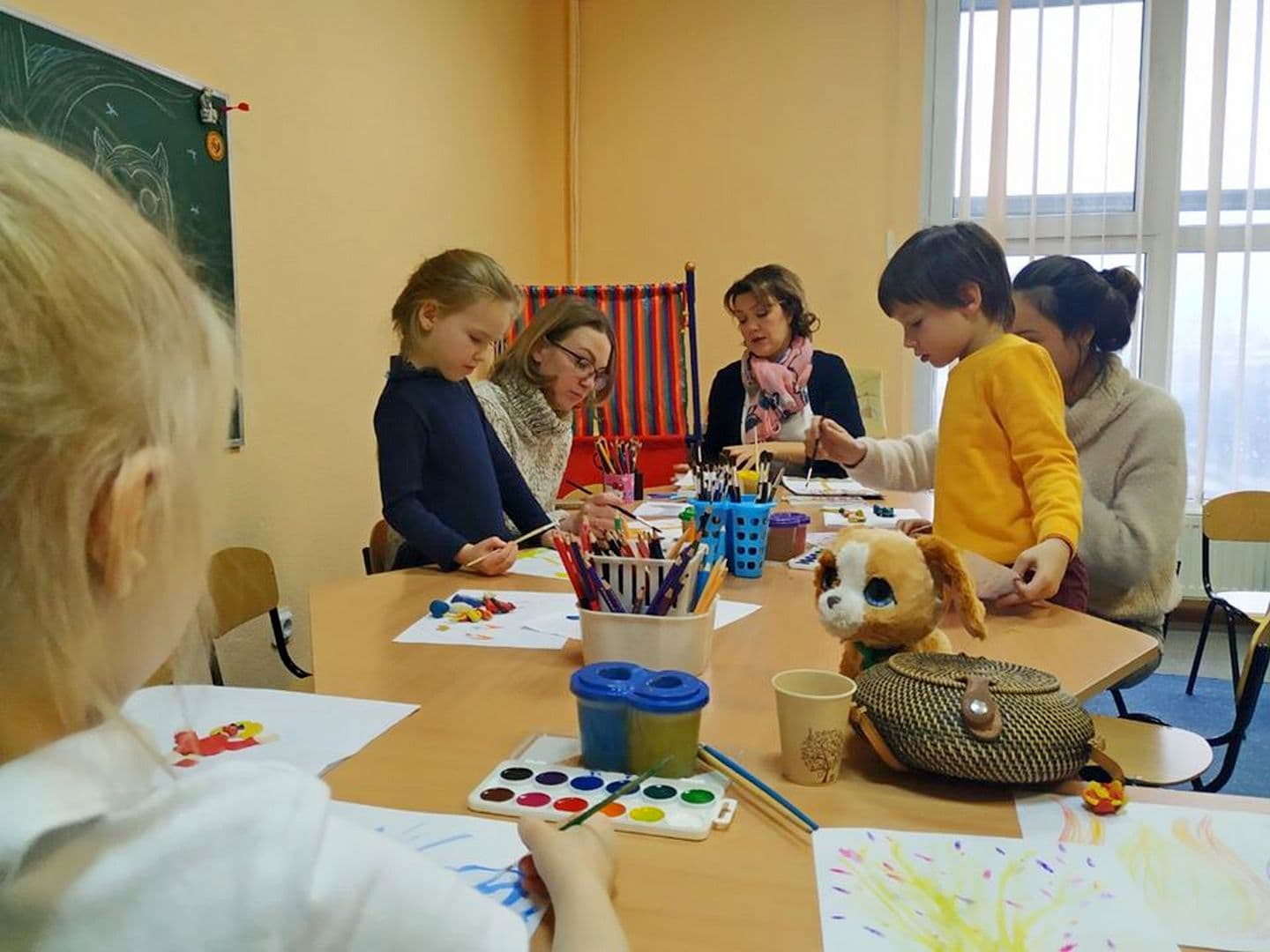 У Полтаві діти з батьками відкривали емоції через мистецтво