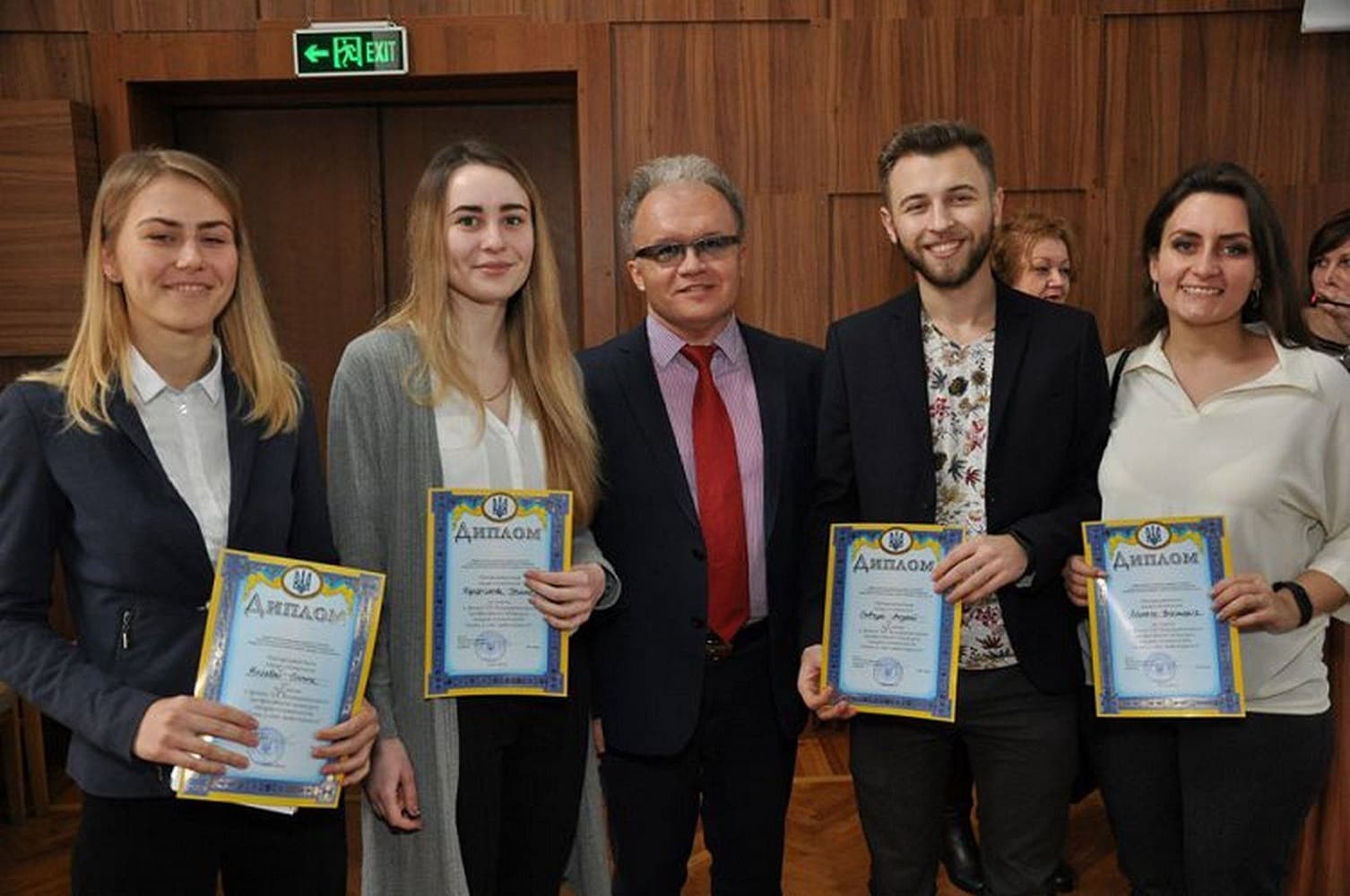 Полтавці отримали призові місця у Всеукраїнському конкурсі лікарів-стоматологів