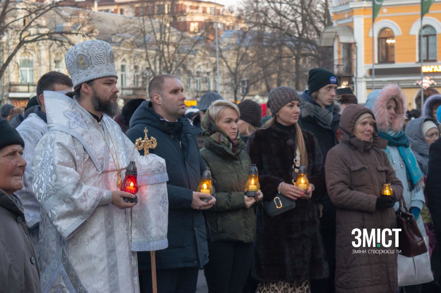 У Полтаві вшанували пам’ять жертв голодоморів (ФОТОРЕПОРТАЖ)
