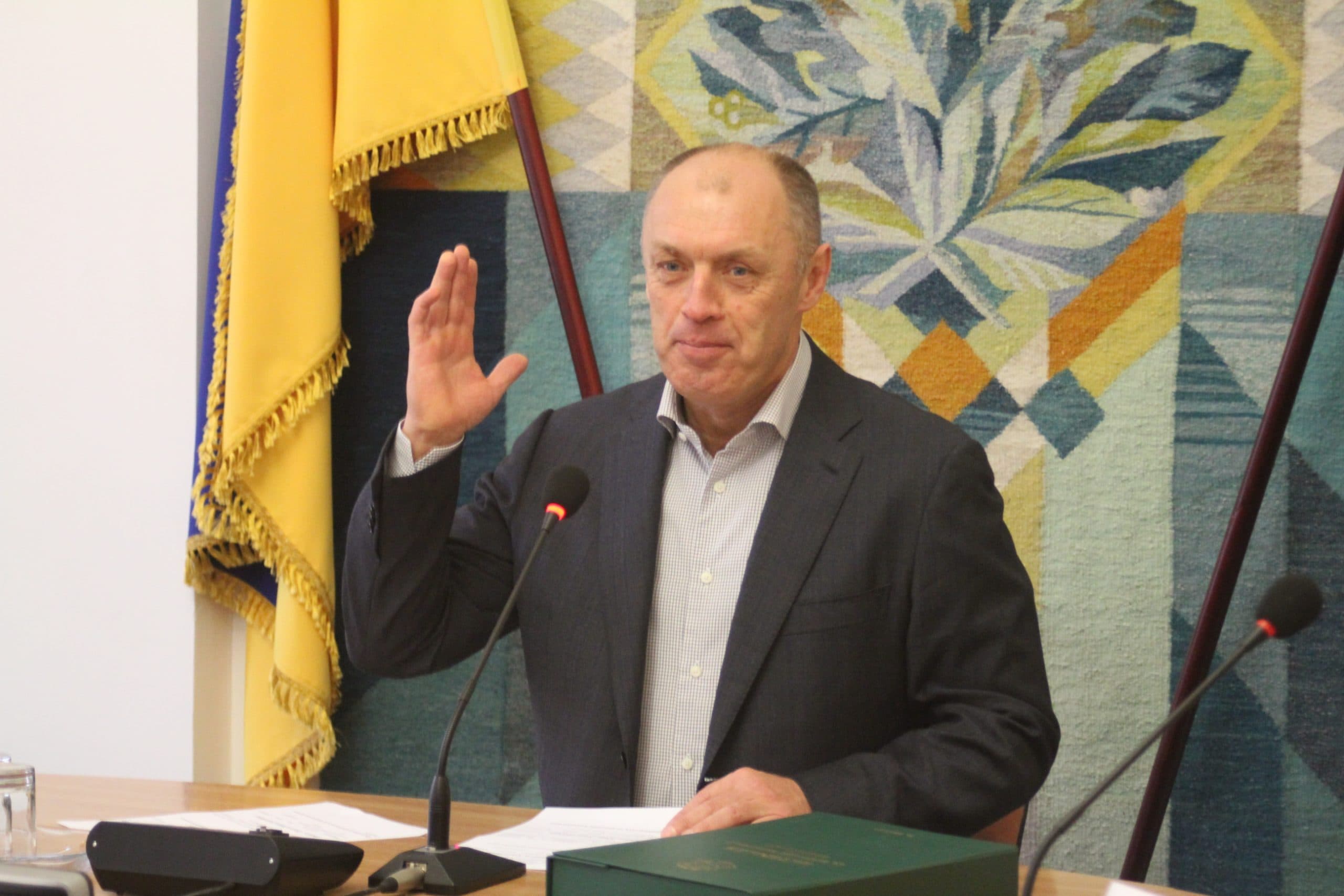 Інвестиції, оренда, «Молодь»: які рішення прийняли на засіданні виконавчого комітету