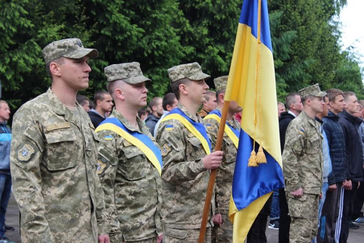 Обласний військомат повідомив, скільки планує призвати призовників під час весняної кампанії