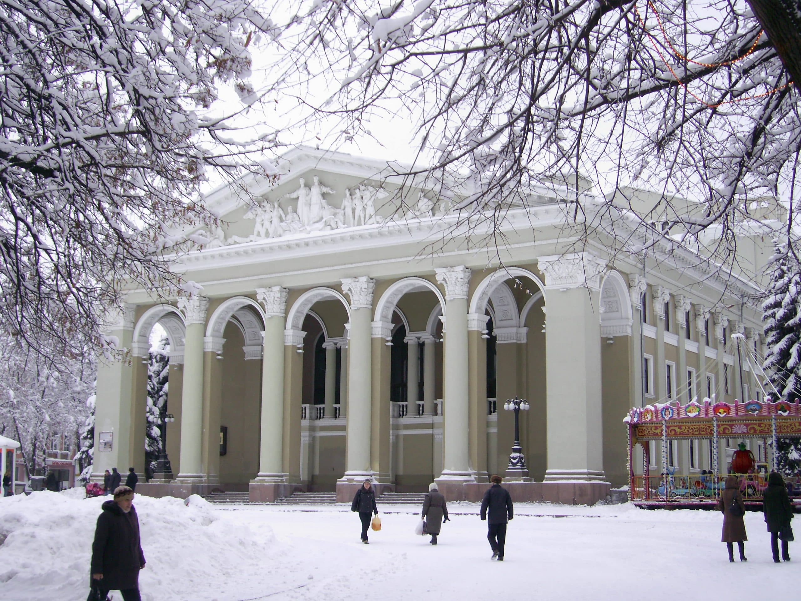 Директору полтавського театру Гоголя вручили театральну премію