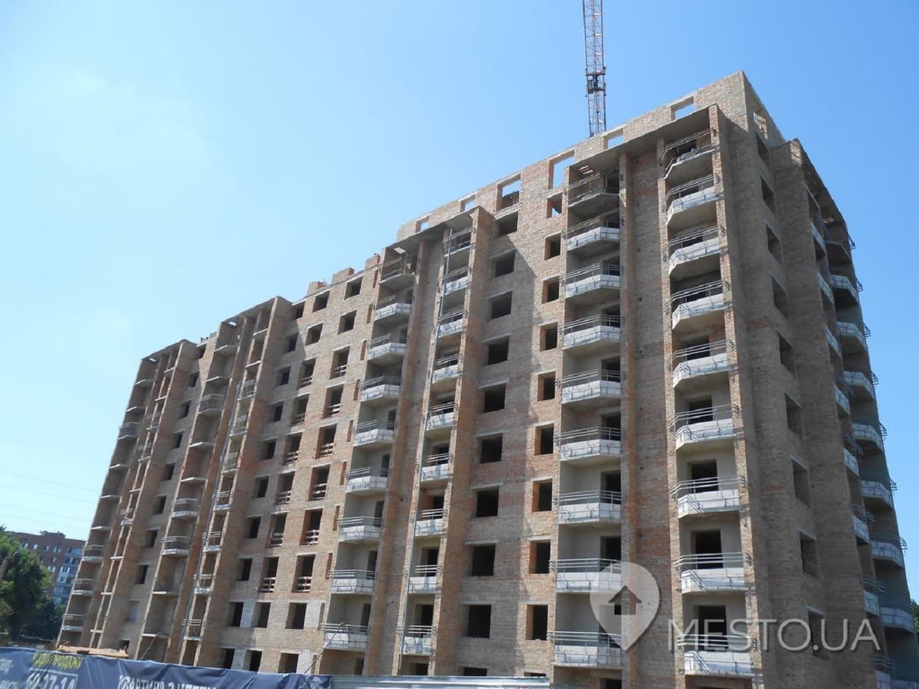 Полтавським депутатам пропонують легалізувати будівництво житлового комплексу на Подолі