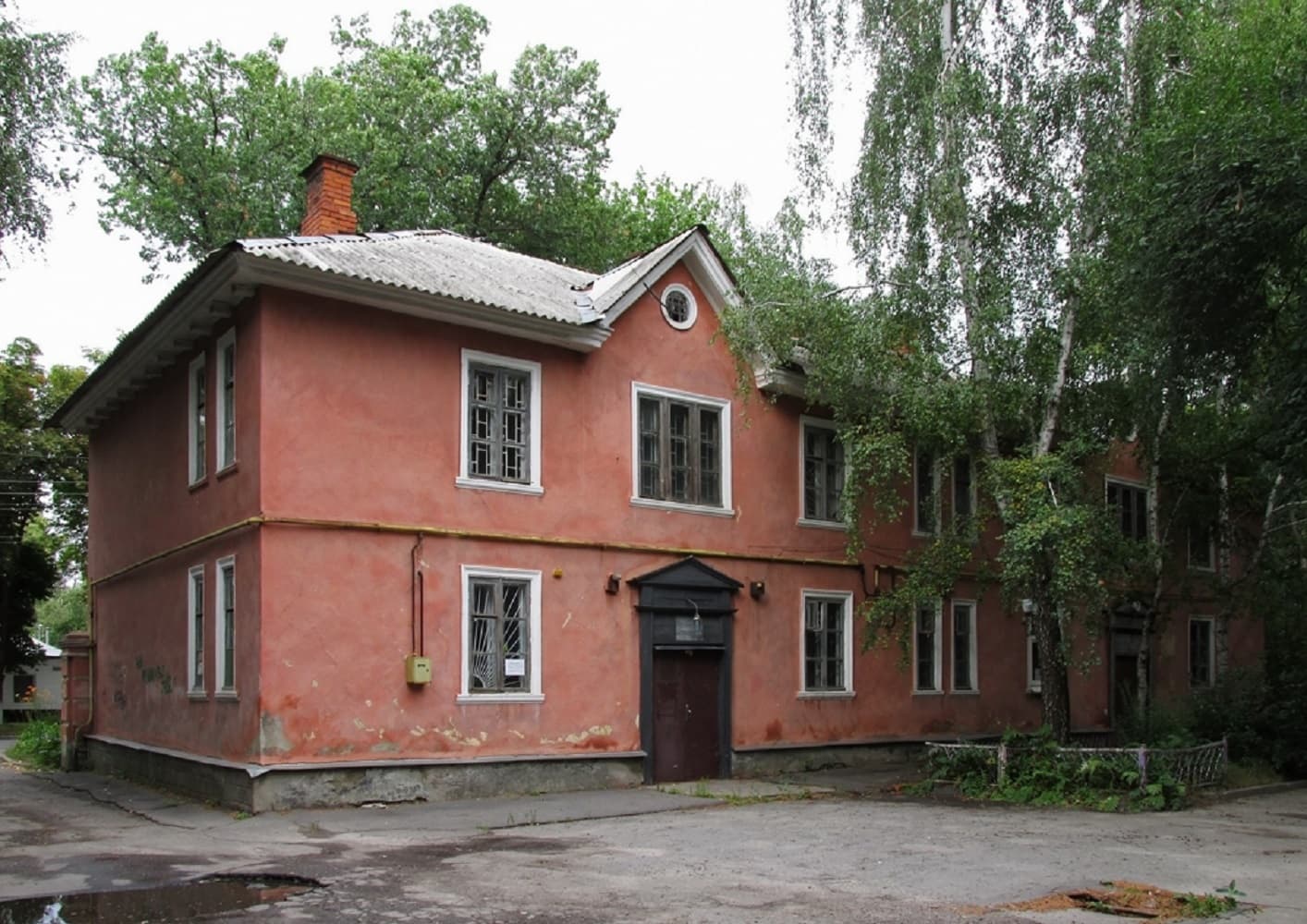 Полтавські греко-католики VS міська влада: призначили будівельну експертизу приміщення на Пушкіна