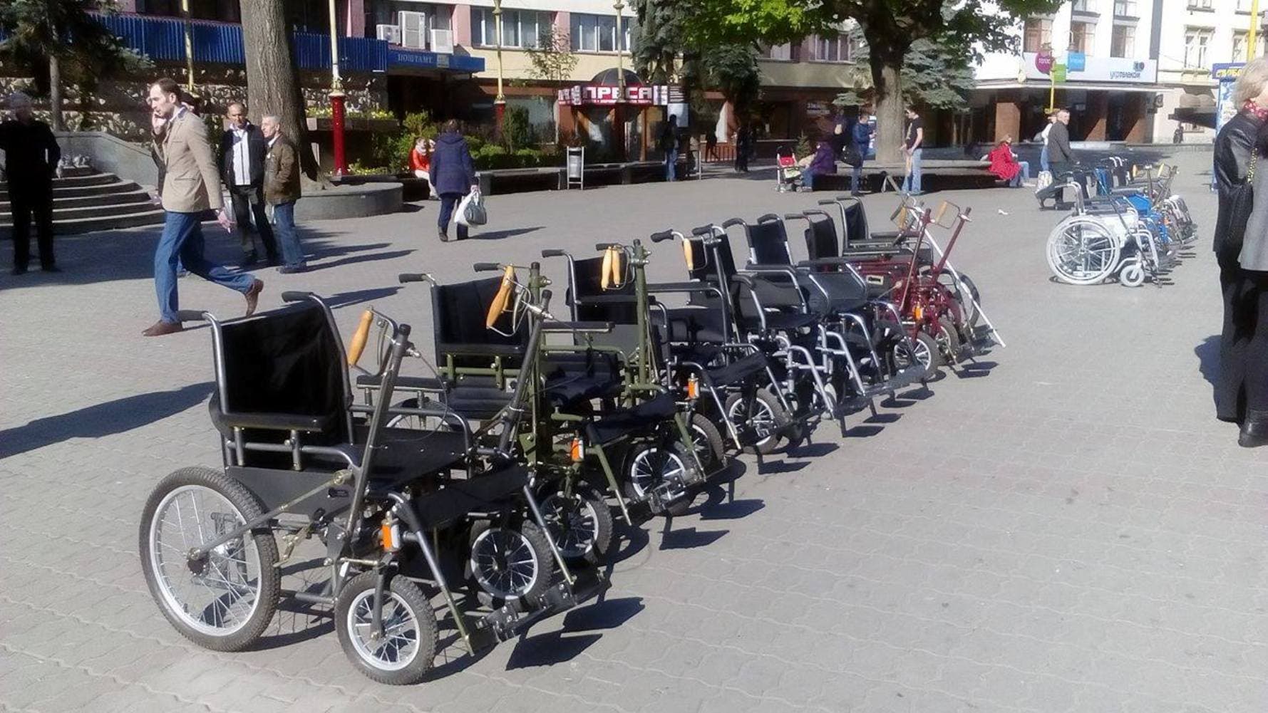 Полтавці проведуть «дві години в інвалідних колясках»