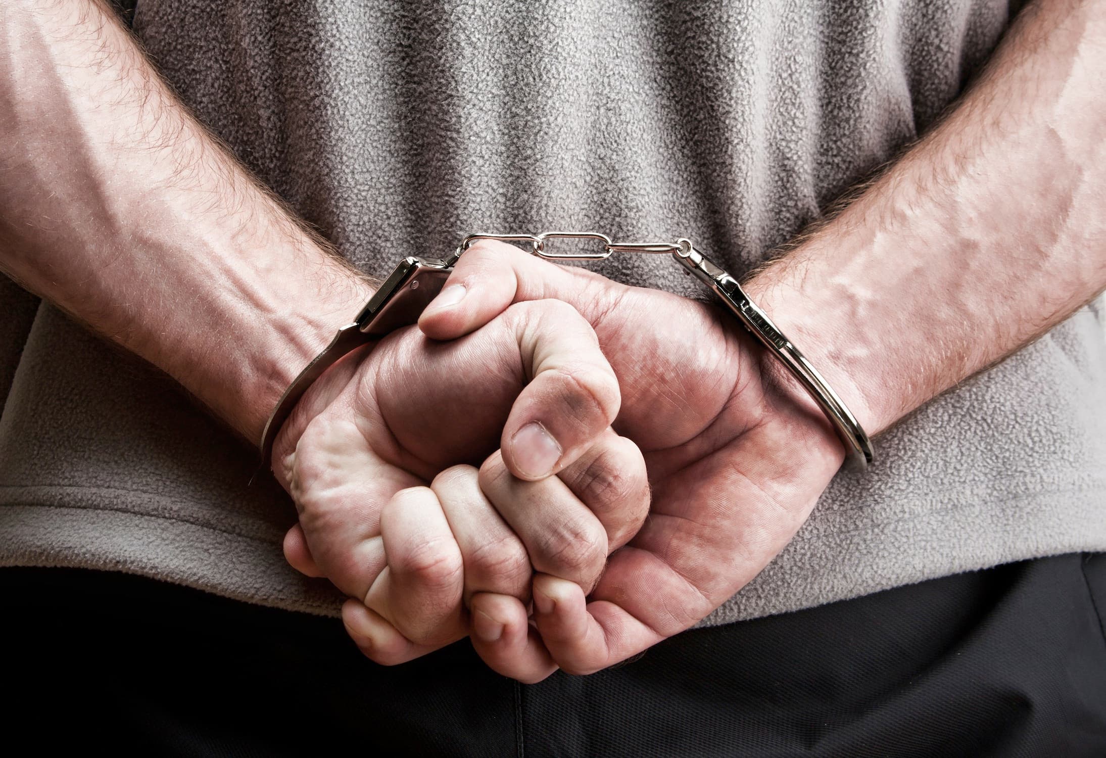Підозрюваним у справі побиття миргородського депутата продовжили запобіжний захід