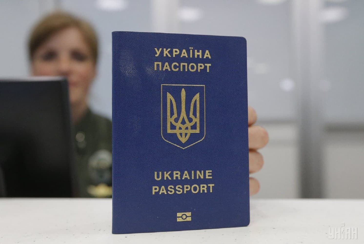Паспорти й пенсії: що подорожчало з 1 липня