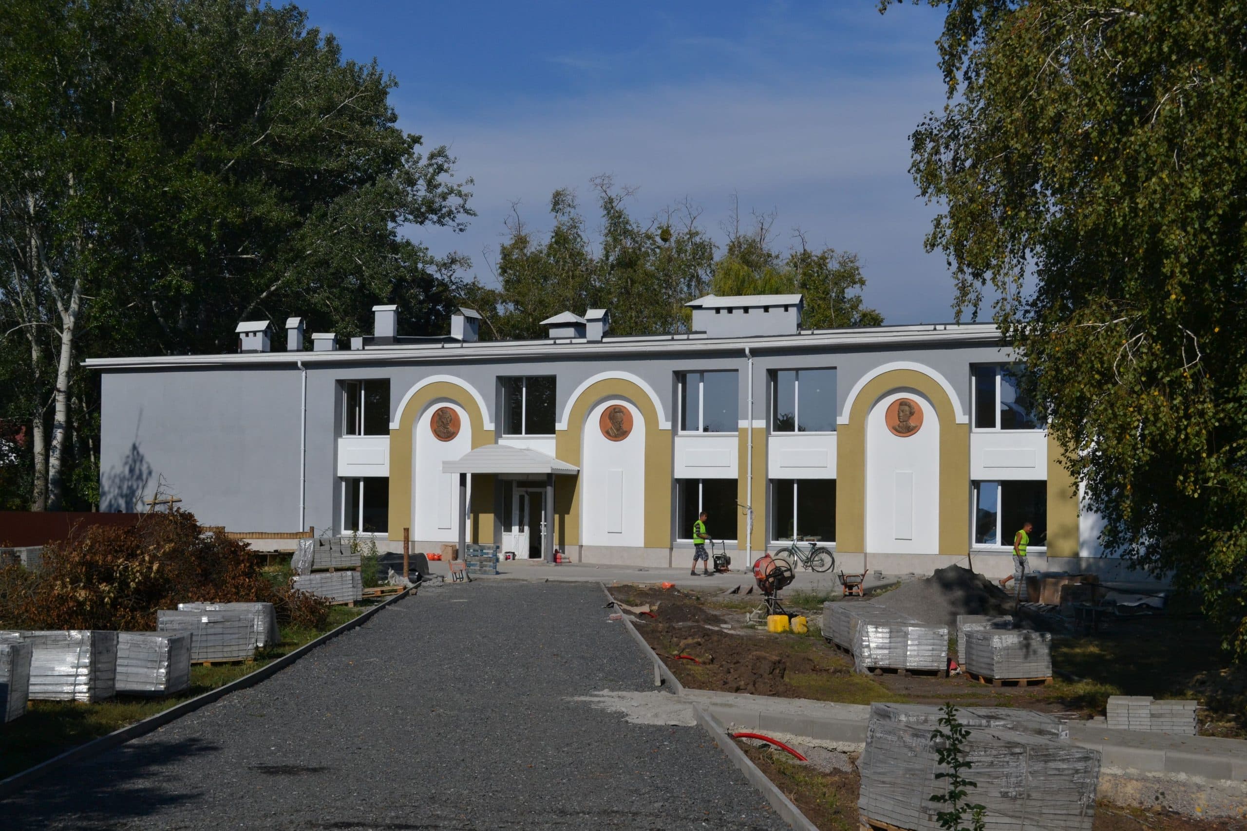 Стала відома дата відкриття сучасного мистецького центру в Гоголевому