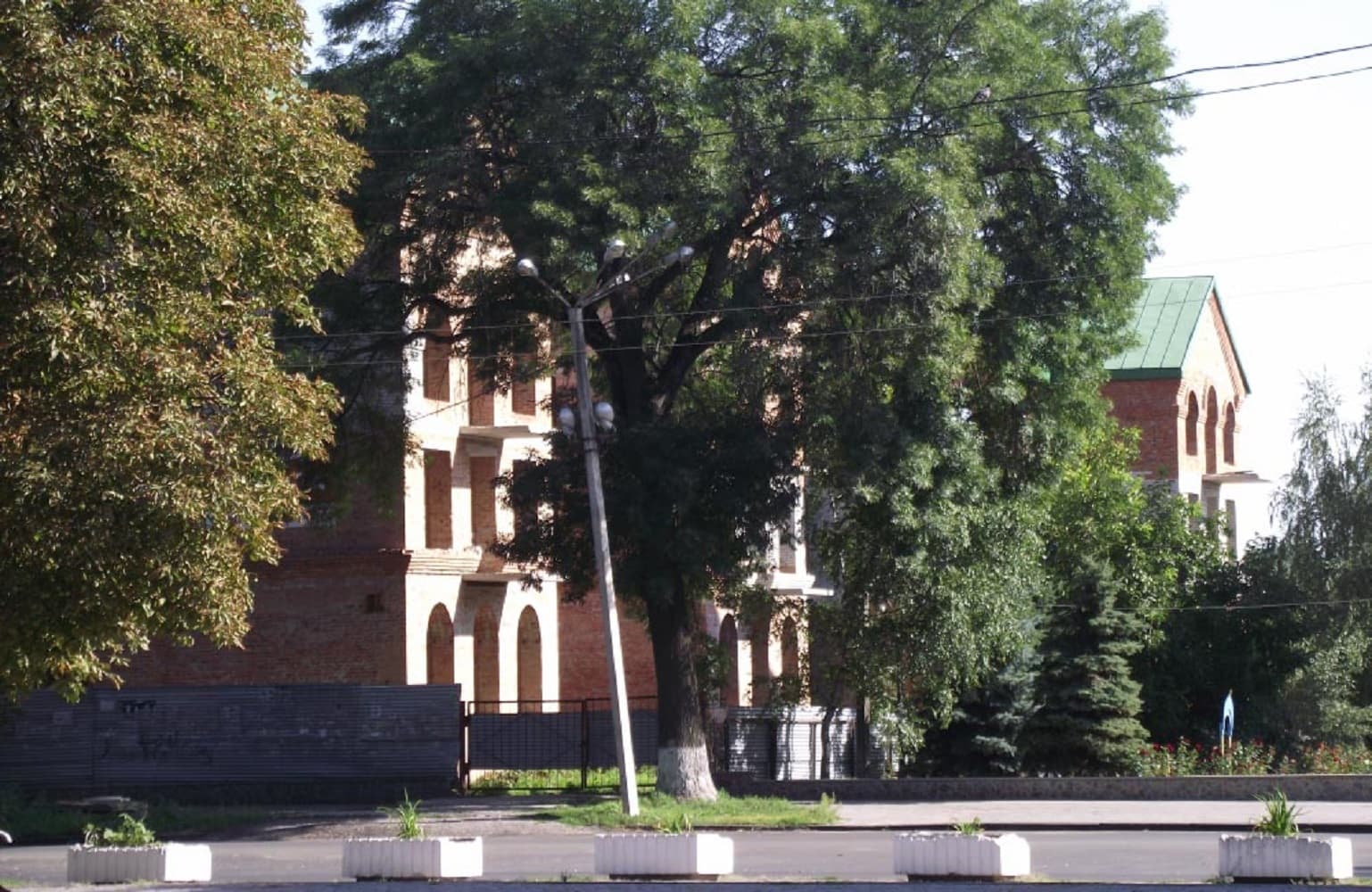 Газодобувна компанія взяла в оренду частину «Будинку Кукоби»