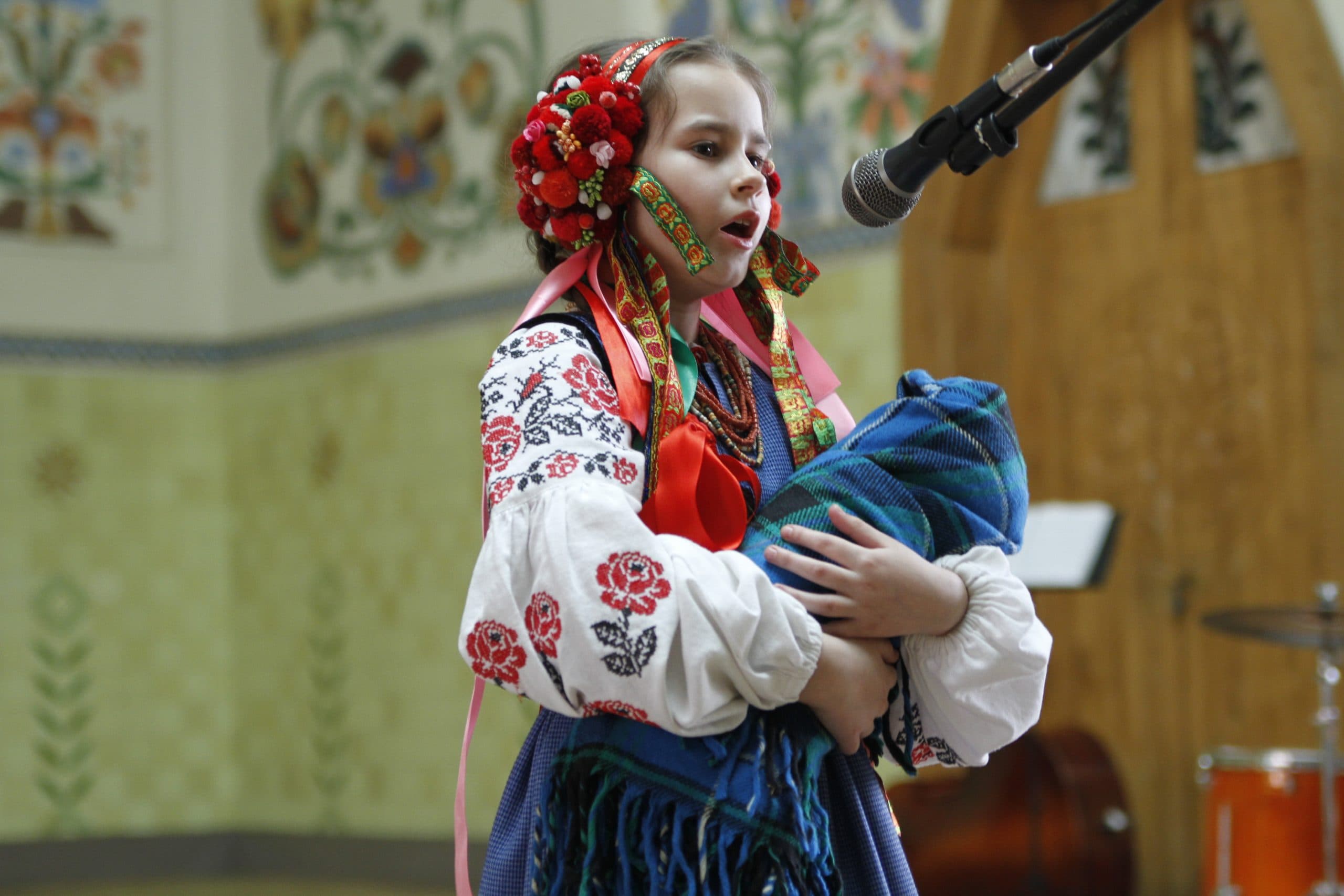 «Матері воїнів – берегині українського народу». У Полтаві провели урочистий захід для матерів та дружин військовослужбовців