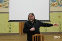 Вороги закопували нас у землю, не знаючи, що ми насіння – український режисер Олесь Санін про фільм «Поводир»