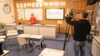 #вчимосявдома: 11 українських телеканалів хочуть показувати відеоуроки для початкової школи від вчительок з Полтави