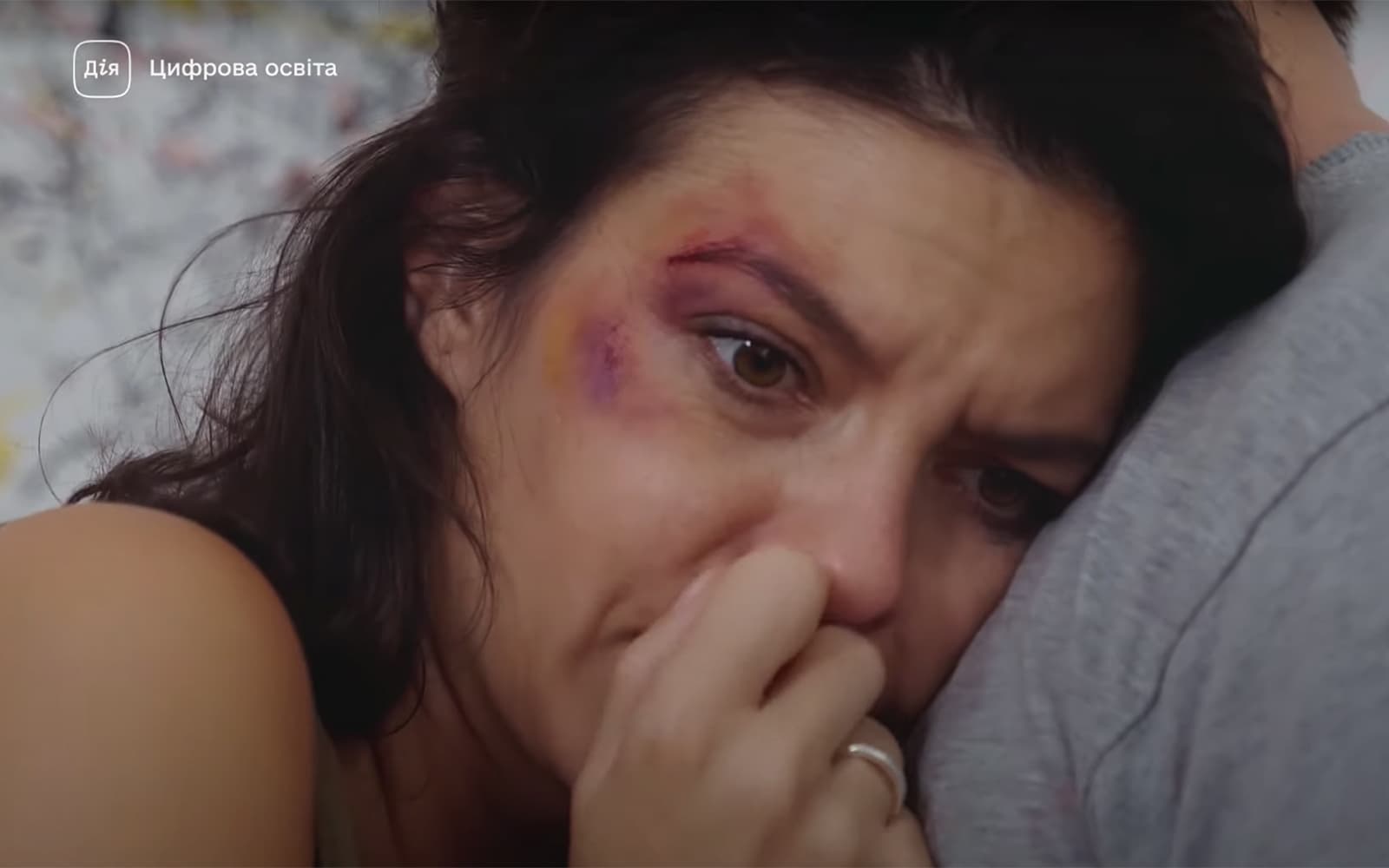 Б’є – це не любить, б’є – це кримінальна відповідальність: в Україні зняли серіал про домашнє насильство