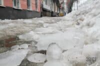 Правоохоронці понад рік не можуть знайти винних у тому, що полтавці травмувалися бурульками
