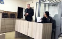 Адвокат в адвоката вимагав хабар: підозрюваному ще на 2 місяці заборонили виїжджати з Полтавської області
