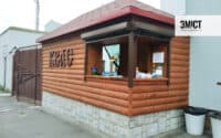 «Ми не нехтуємо карантином, боже збав»: у Полтаві перевірили кіоски продажу квасу