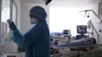 Майже 800 ліжок для лікування хворих з COVID-19 на Полтавщині забезпечені киснем