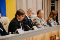 Як полтавська обласна влада реагує на плани міста забрати новозбудований ЦНАП