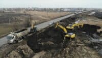 Для будівництва бетонної дороги у Полтавському районі виймають непридатні ґрунти