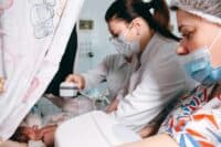 До реанімації полтавської лікарні передали сканер для передчасно народжених дітей – його придбали за кошти благодійників (ФОТО)