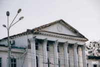 Через воєнний стан виділені на консервацію будинку Дворянського зібрання кошти не можуть використовувати
