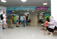 Кого не можуть відсторонювати від роботи без щеплення проти коронавірусу на Полтавщині