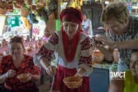 Понад 80 рецептів страви: на Полтавщині відбувся фестиваль приготування борщу (ФОТО)