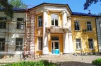 Фасад обласної дитячої лікарні у Полтаві планують реставрувати