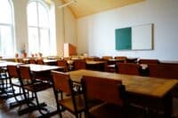 Підрозділи евакуйованого на Полтавщину університету можуть працювати на базі шкіл у другу зміну